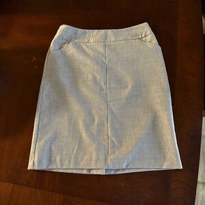 Worthington Light Gray Pencil Skirt women’s petite 2p